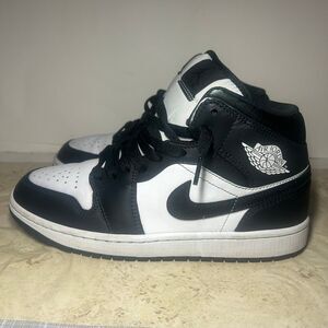 Nike Jordan 1 Mid SE Panda Elephant Mens 7.5 Womens 9 Black White FB9911-001